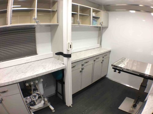 3-23 Ft Vet Unit_Pass Side_Dental_Stool