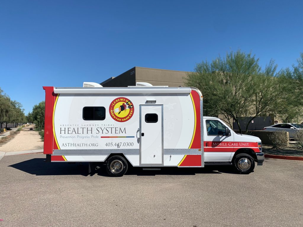 26ft Mobile Dental Clinic Exterior 8