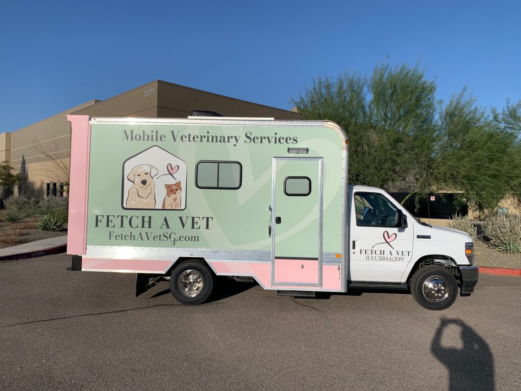 23ft Mobile Veterinary Clinic Exterior 2
