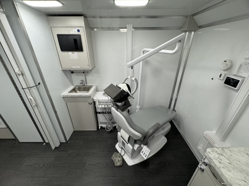 37ft Mobile Dental Clinic
