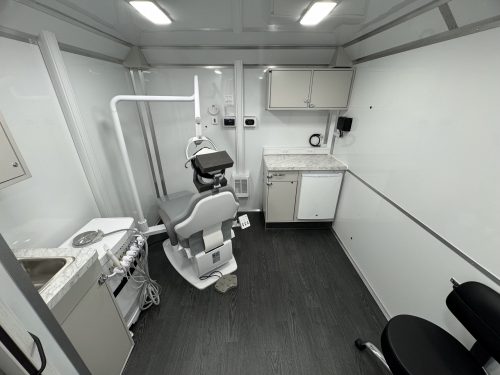 37ft Mobile Dental Clinic