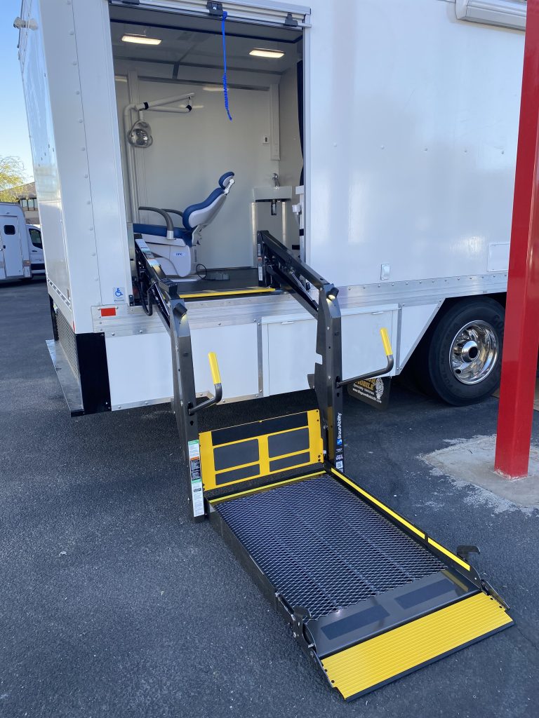 37ft Mobile Dental Clinic Exterior 2