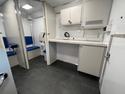 19 Ft Medical Interior Pic_8 19 Ft Medical Interior Pic_8