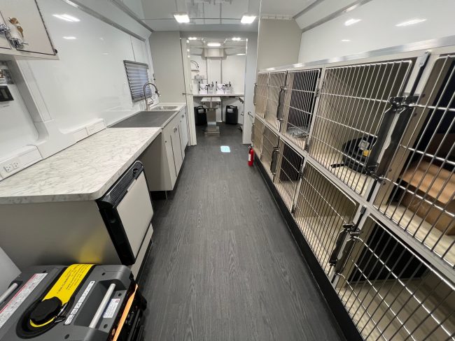 25 Ft Mobile Spay-Neuter Clinic Trailer - Image 4