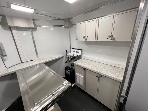25FtVetTrailerInteriorPic_7 25FtVetTrailerInteriorPic_7