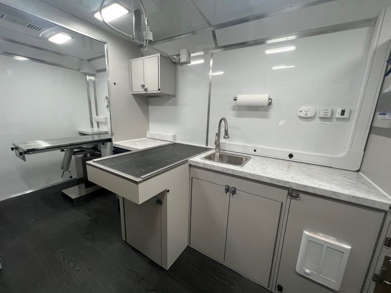 26FtSpayNeuterInteriorPic_8