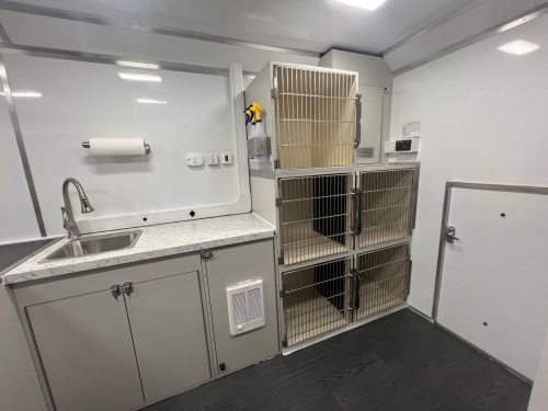 26FtSpayNeuterInteriorPic_9 26FtSpayNeuterInteriorPic_9