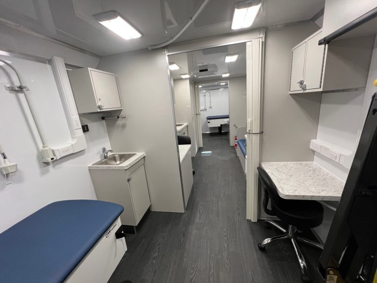 37 Ft Medical Interior with lift pic_8