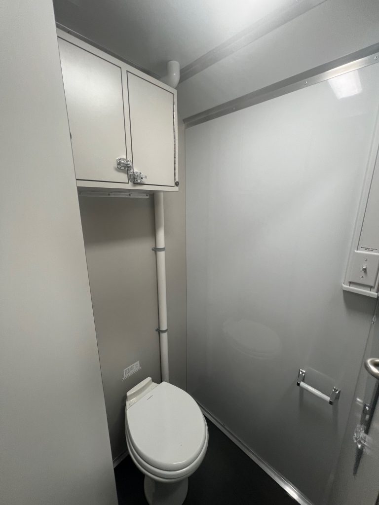 37FtSpayNeuterInteriorPic_6