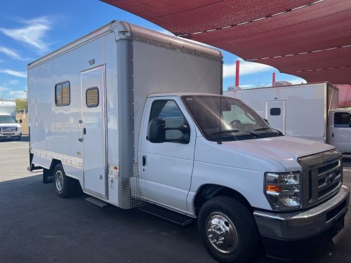 Available Now: 23 Ft Mobile Vet Clinic