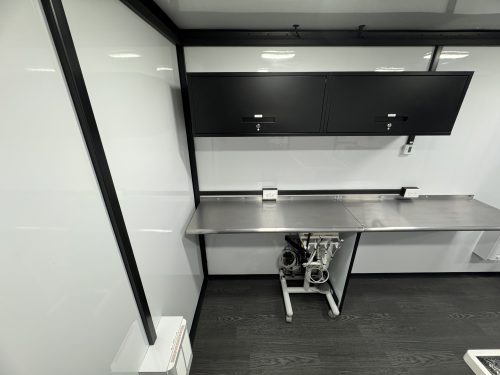 26ft Mobile Veterinary Clinic – Pro
