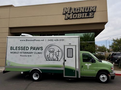 26ft Mobile Veterinary Clinic – Pro