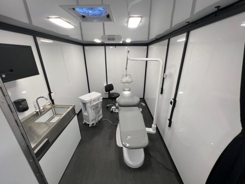 26 Ft Mobile Dental Clinic – Professional Series