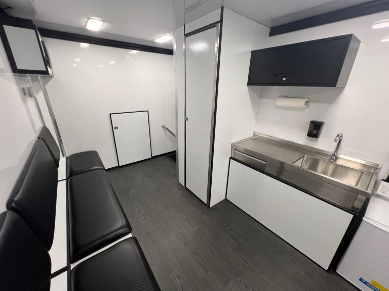 Magnum-Mobile-26ft-Mobile-Screening-Professional-Series-SS-Sink-Closed-Pass-Thru-Storage-Above-8