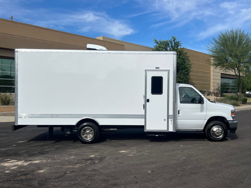 26ft Mobile Treatment Clinic Exterior 5