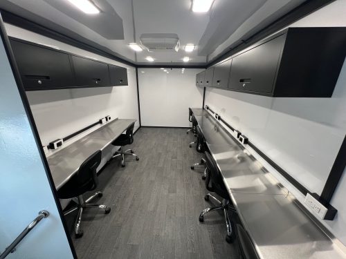 Magnum-Mobile-26ft-Mobile-Job-Center-Professional-Series-Towards-Rear-3 Magnum-Mobile-26ft-Mobile-Job-Center-Professional-Series-Towards-Rear-3