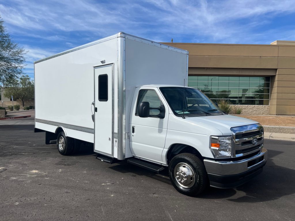 26ft Mobile Job Center Unit Exterior 3