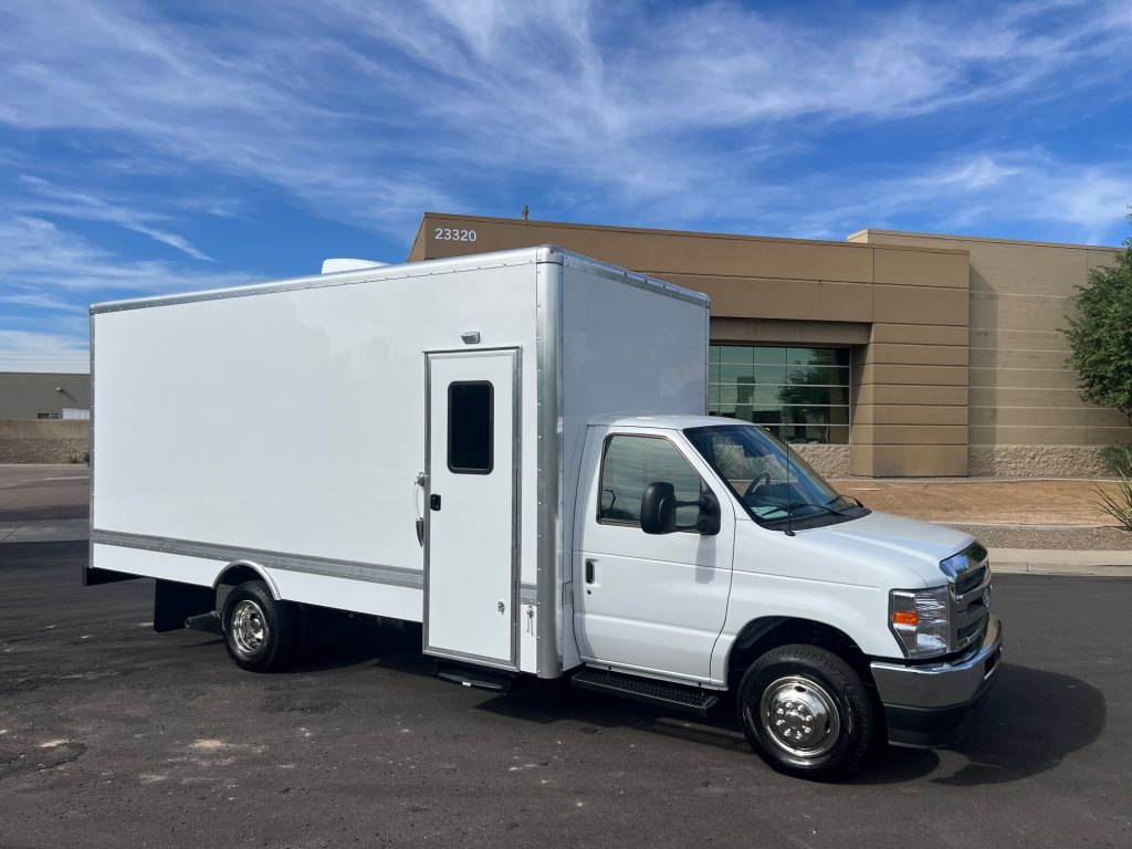 26ft Mobile Job Center Unit Exterior 2
