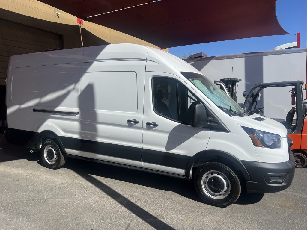 Mobile Dental Van Exterior 4