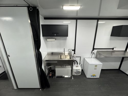 26ft Mobile Medical Clinic – Professional Series
